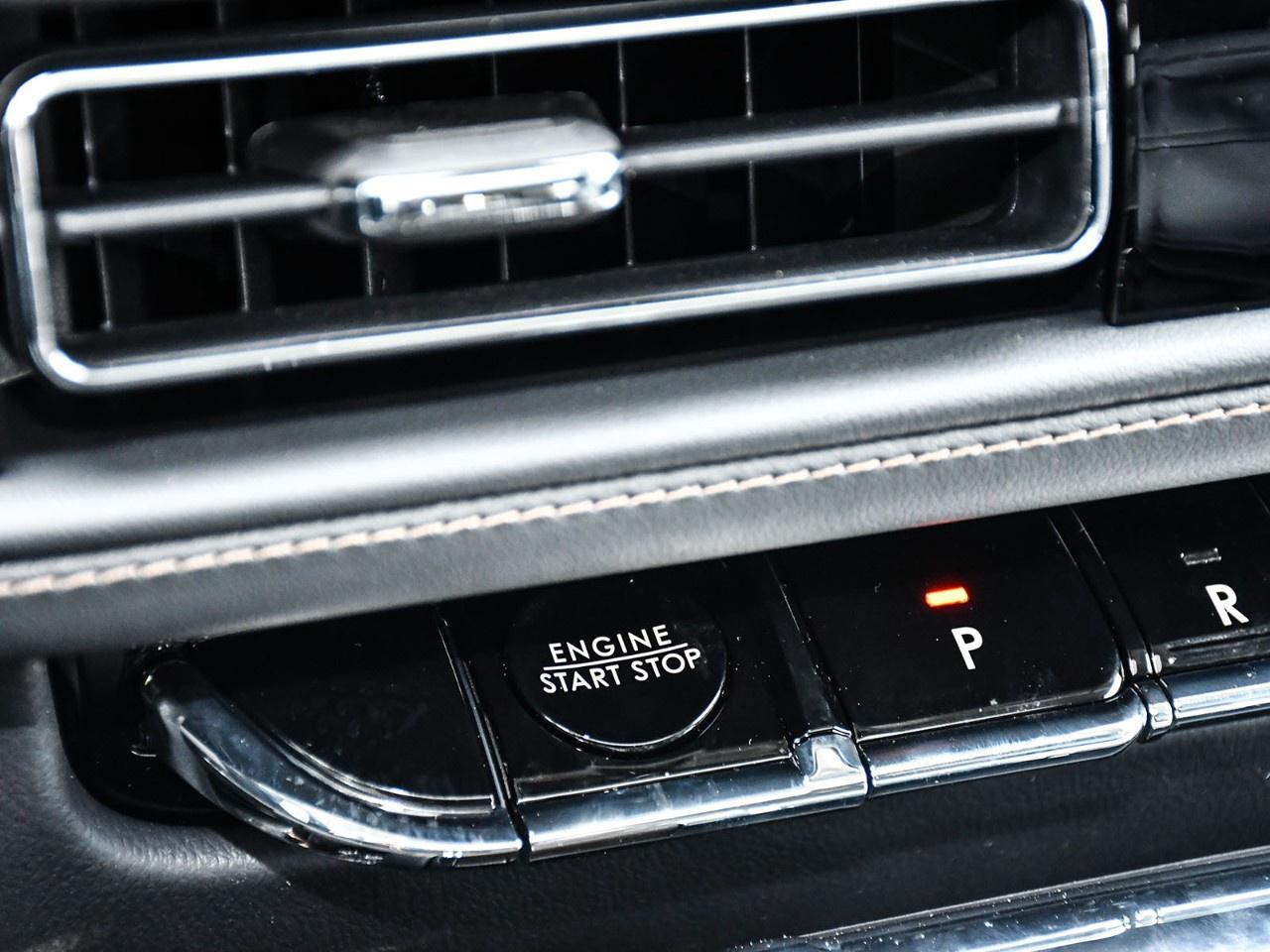 2026 Lincoln Aviator Reserve AWD Photo