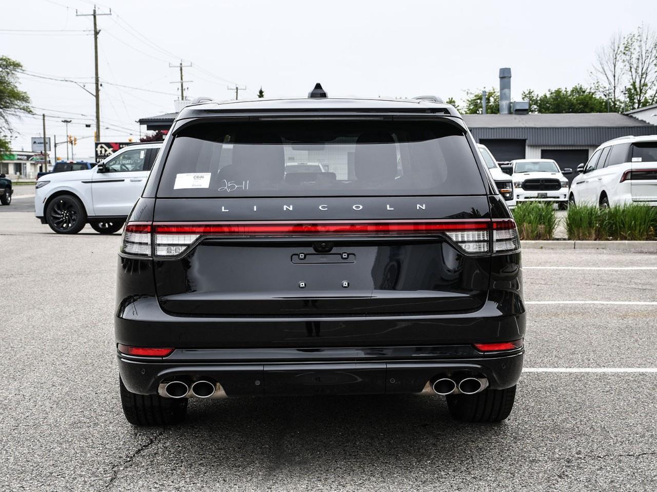 2026 Lincoln Aviator Reserve AWD Photo