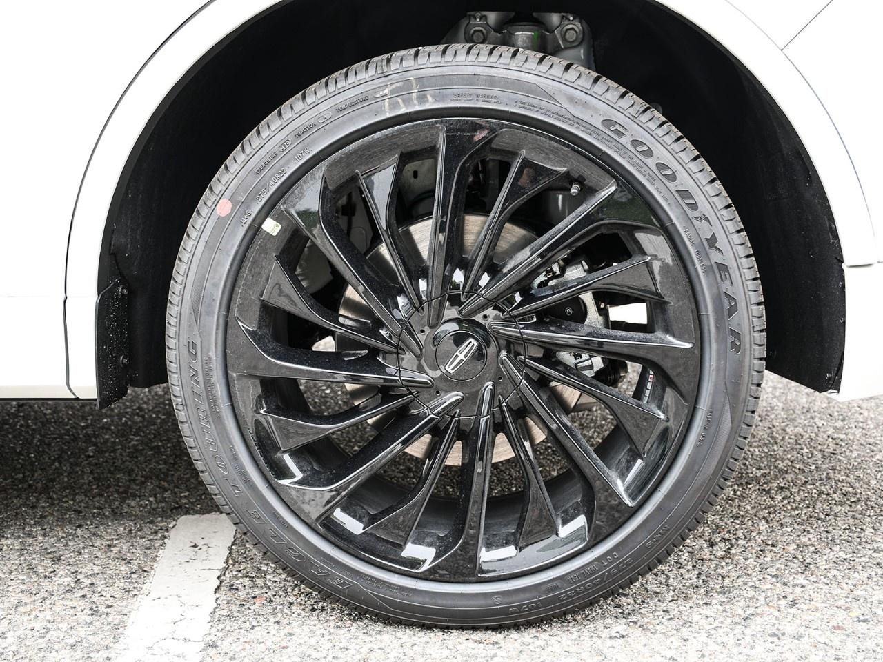 2026 Lincoln Aviator Reserve AWD Photo