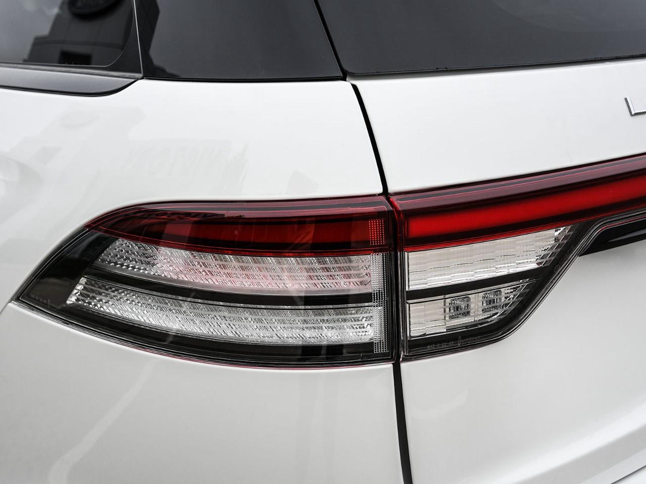 2026 Lincoln Aviator Reserve AWD Photo