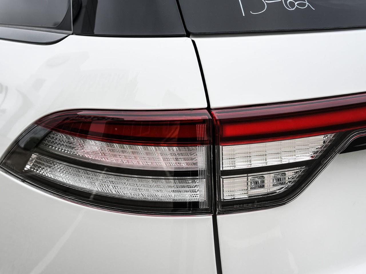 2026 Lincoln Aviator Reserve AWD Photo