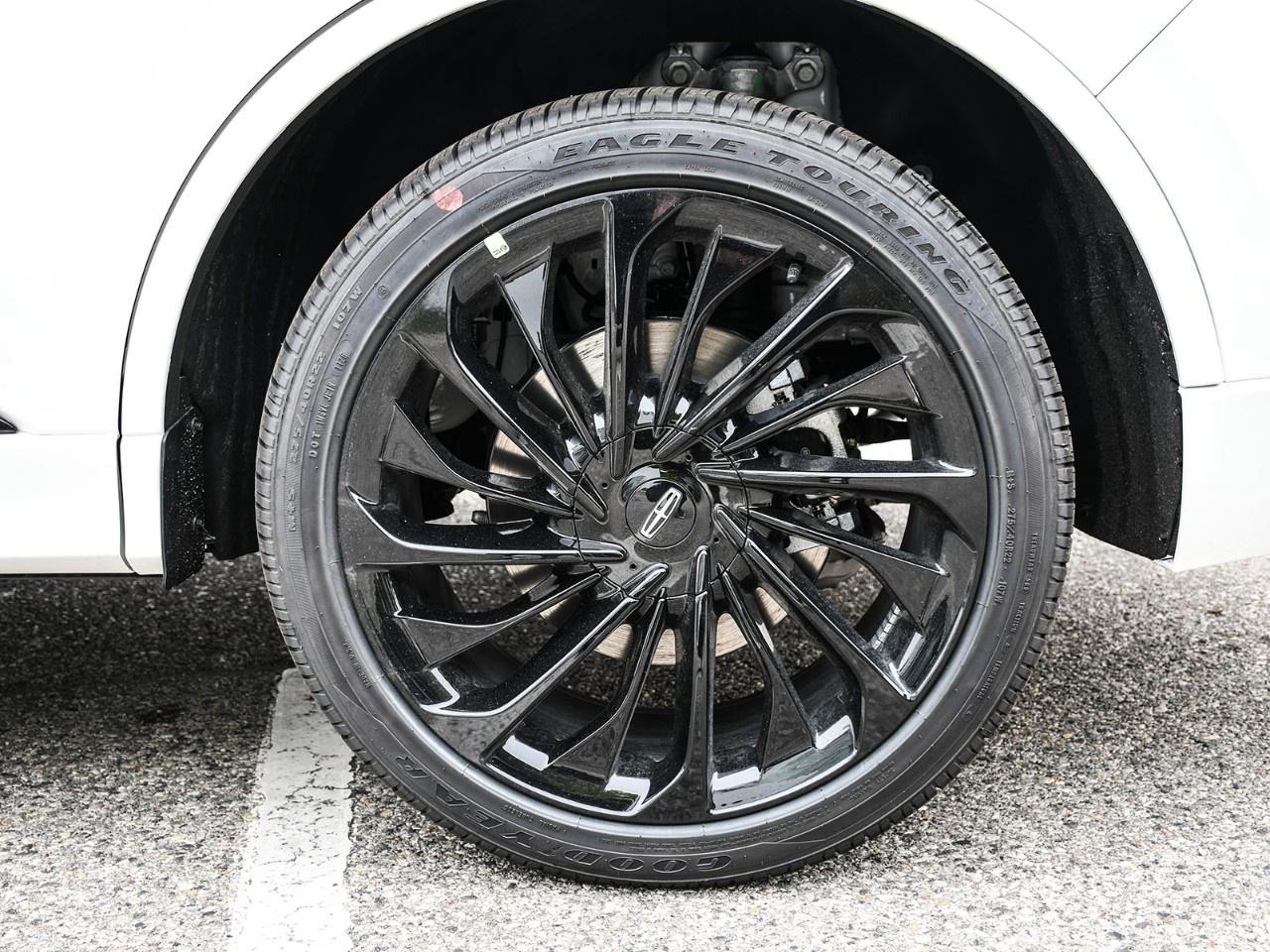2026 Lincoln Aviator Reserve AWD Photo