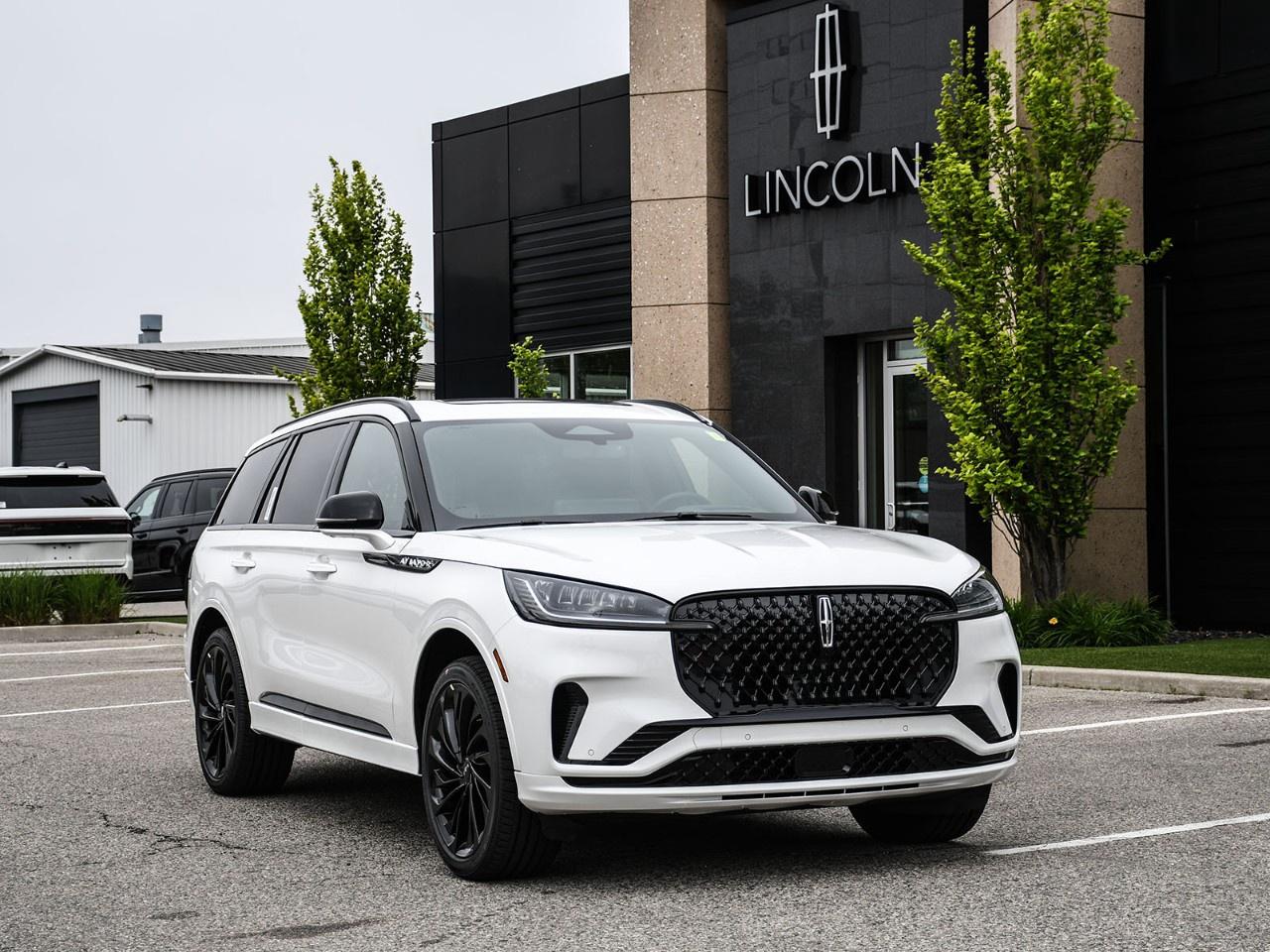 2026 Lincoln Aviator Reserve AWD Photo