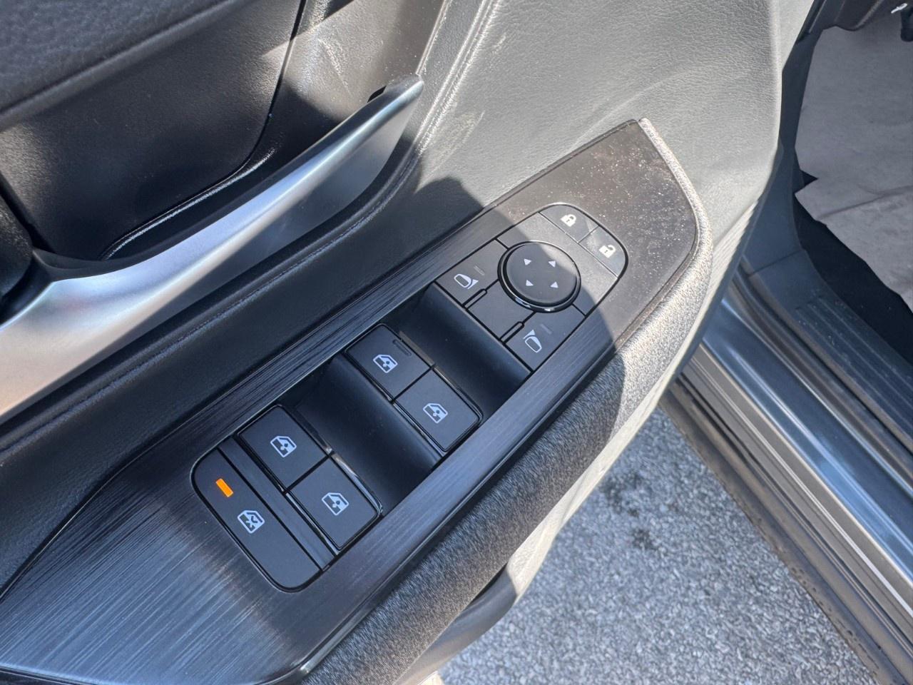 2026 Nissan Kicks SV AWD Photo