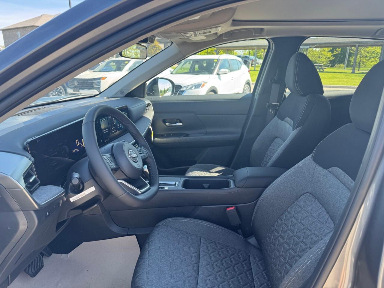2026 Nissan Kicks SV AWD Photo