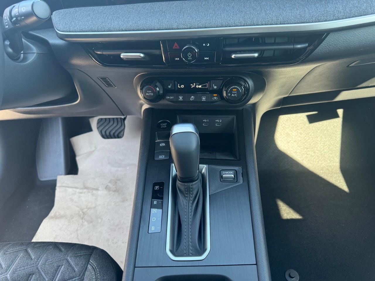 2026 Nissan Kicks SV AWD Photo