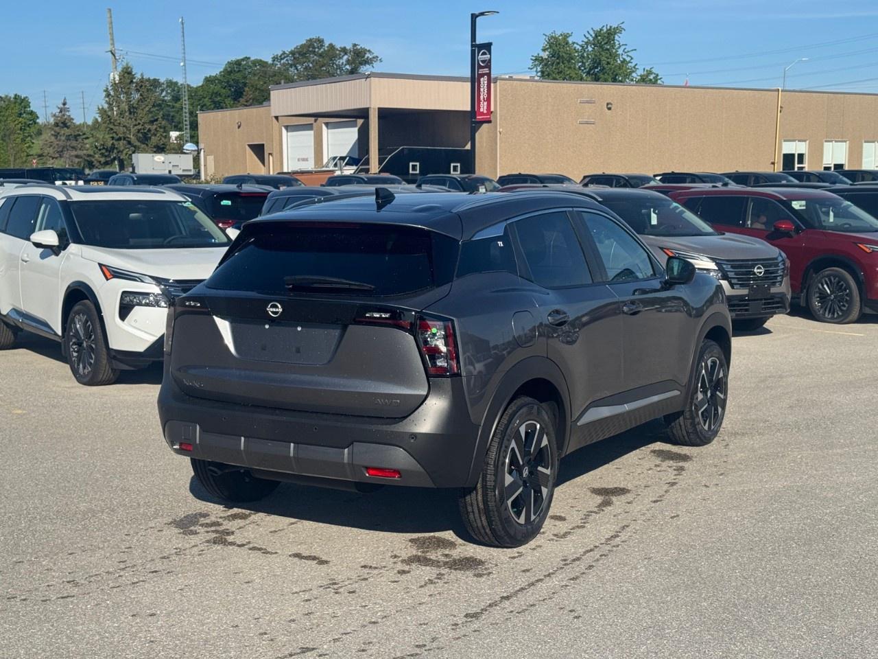 2026 Nissan Kicks SV AWD Photo2