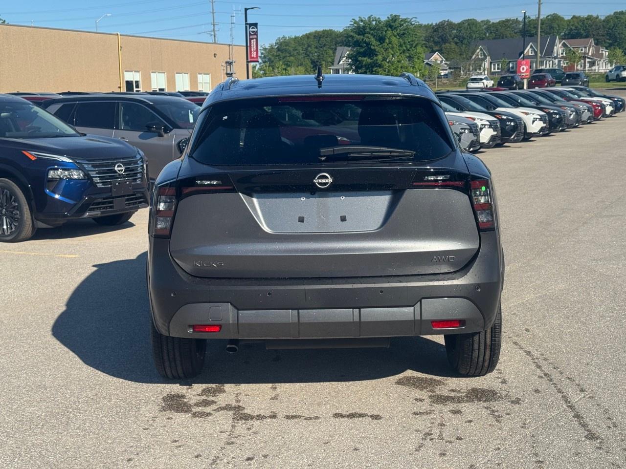 2026 Nissan Kicks SV AWD Photo3