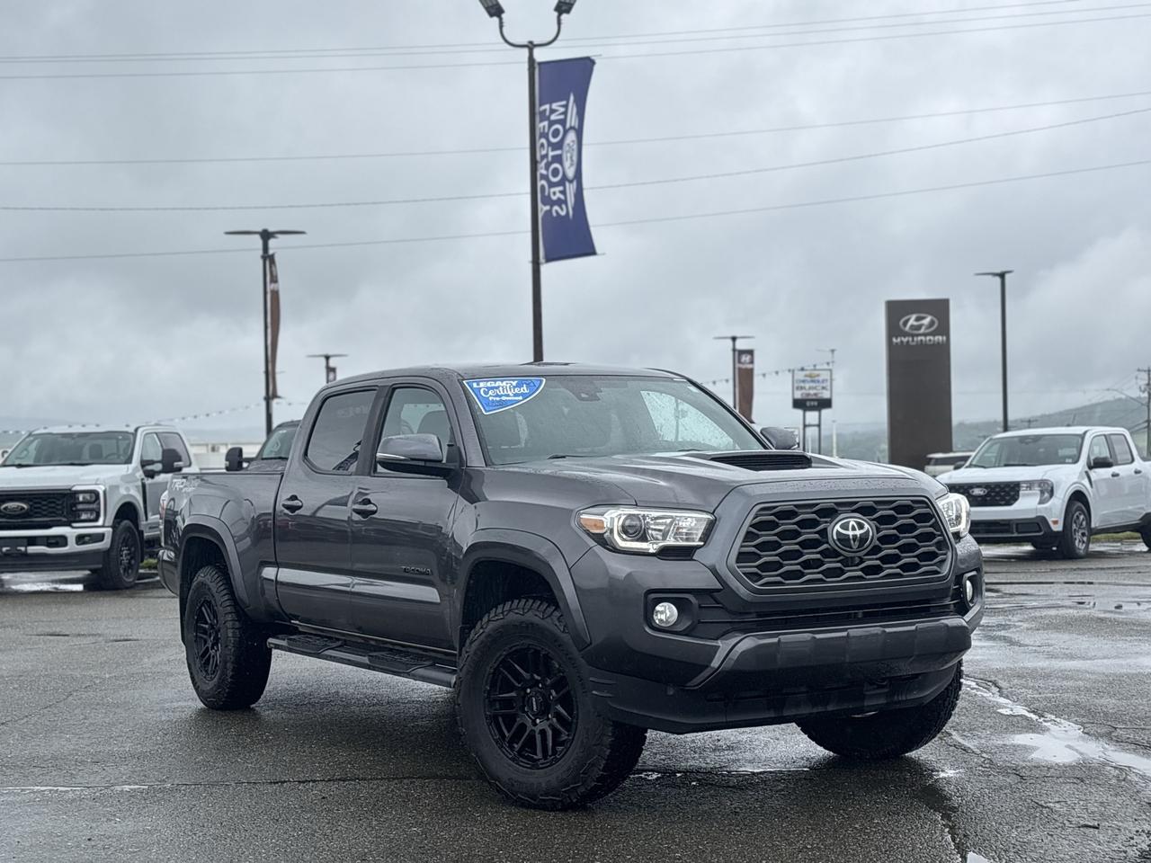 2021 Toyota Tacoma DBL CAB SR5/TRD Photo0