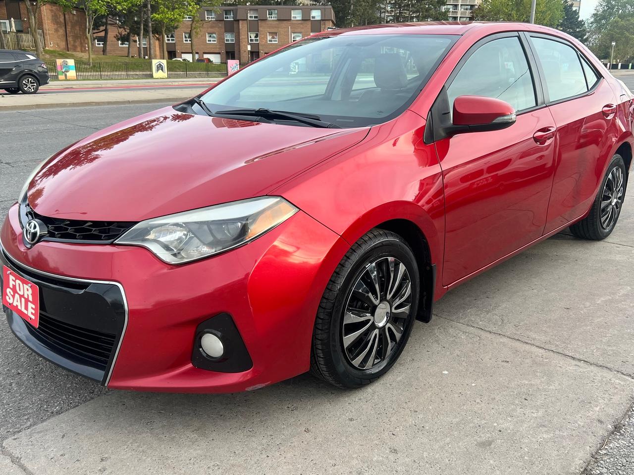 2014 Toyota Corolla BACK CAM- BLUETOOTH-HEATED SEATS & MORE Photo2