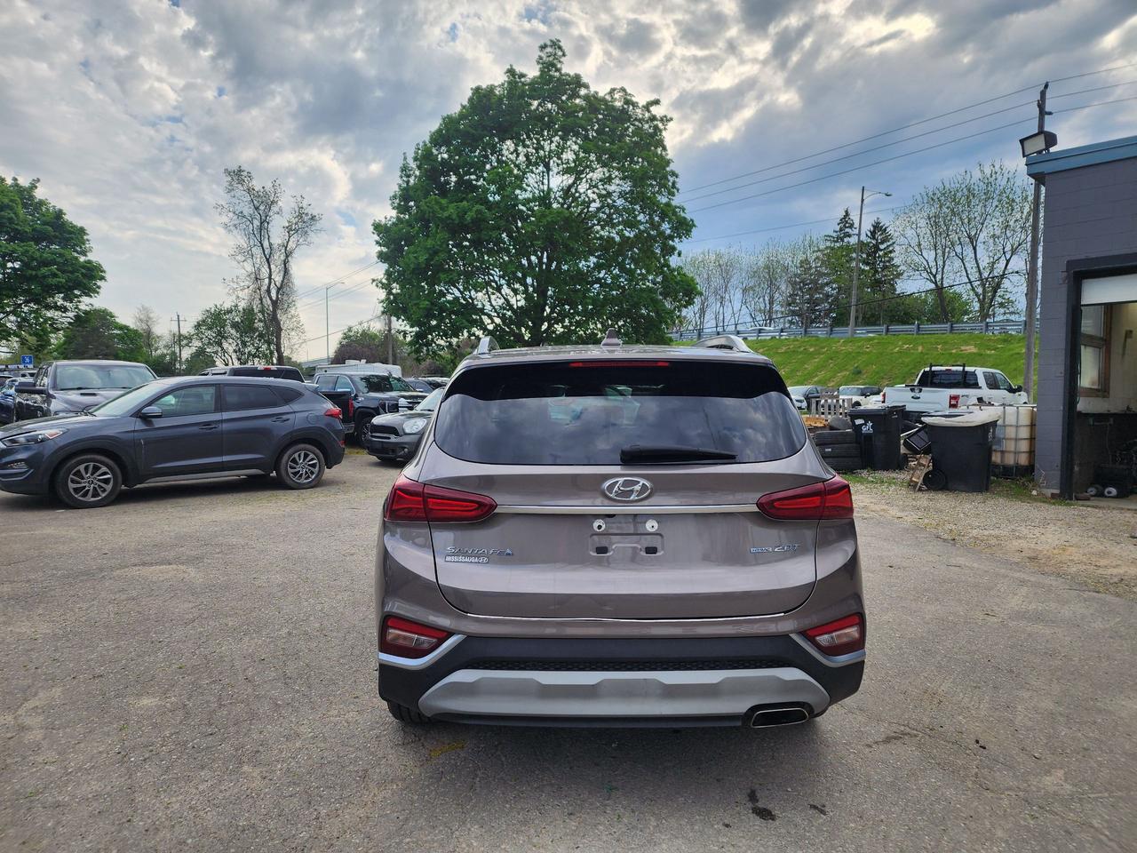 2019 Hyundai Santa Fe Ultimate l AWD l LOW KM l Clean Carfax l Loaded l Photo