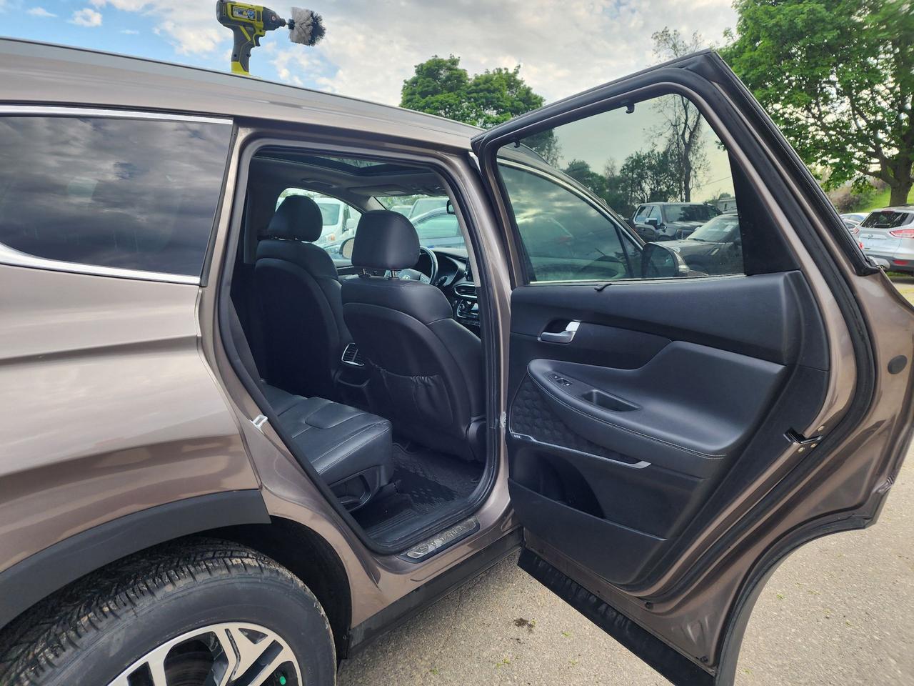 2019 Hyundai Santa Fe Ultimate l AWD l LOW KM l Clean Carfax l Loaded l Photo