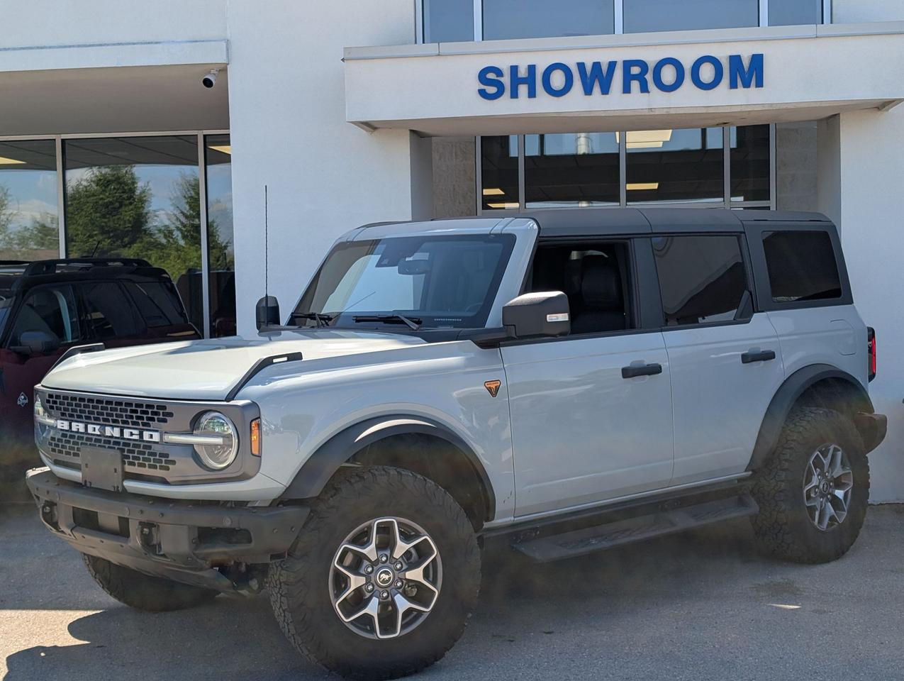 Used 2024 Ford Bronco Badlands 4 Door 4x4 for sale in Mount Brydges, ON