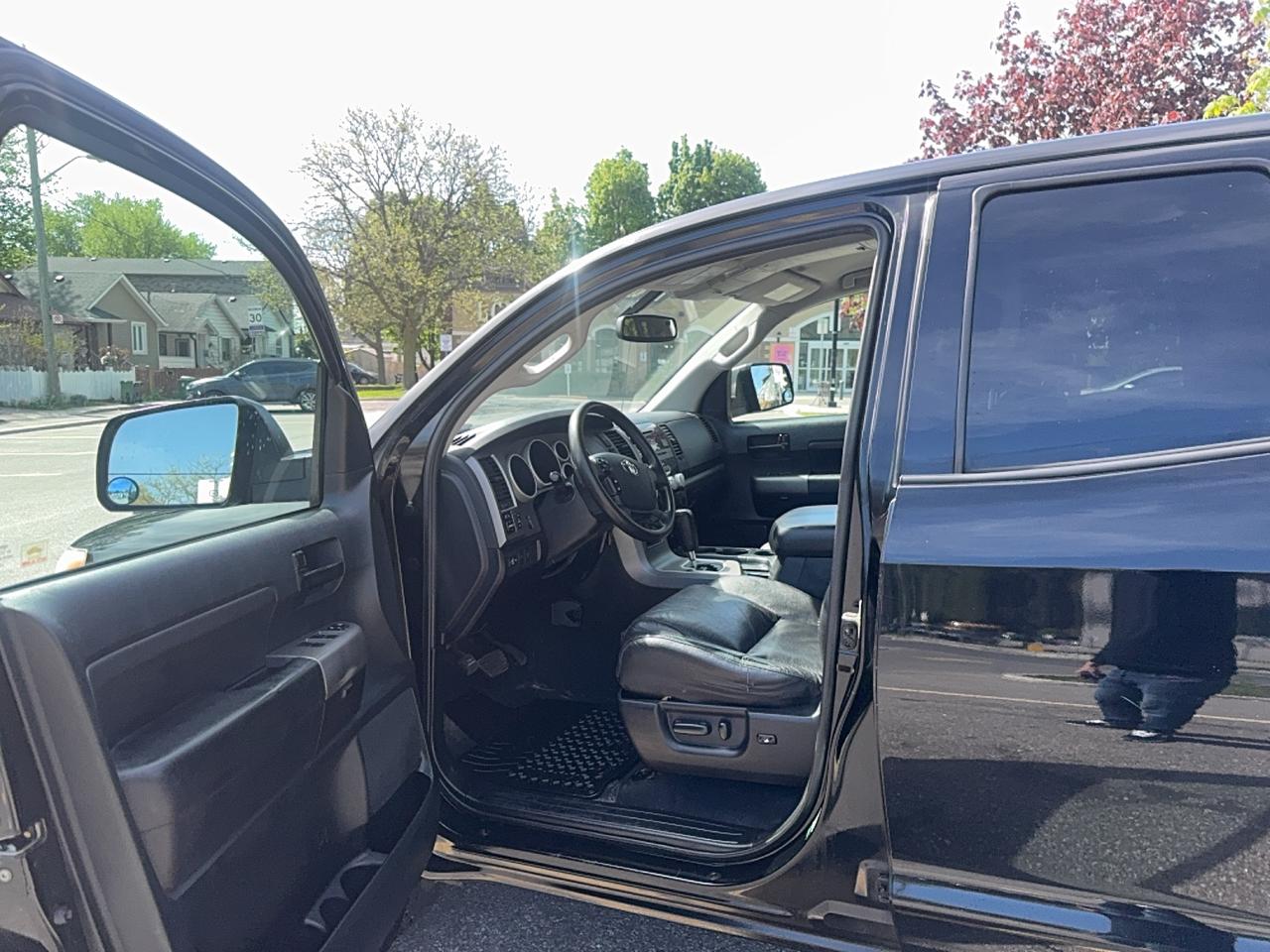 2012 Toyota Tundra SR5 Photo