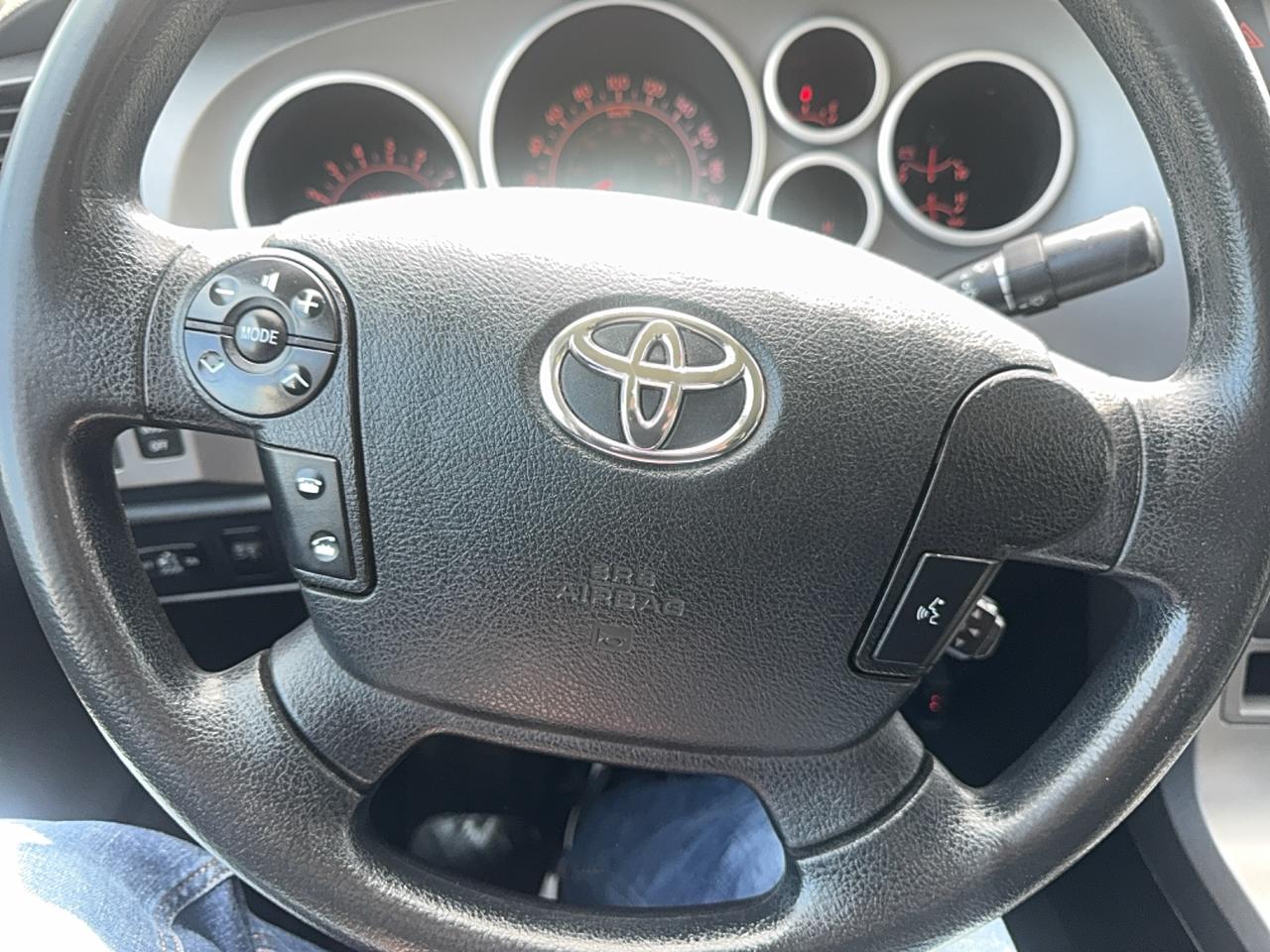 2012 Toyota Tundra SR5 Photo