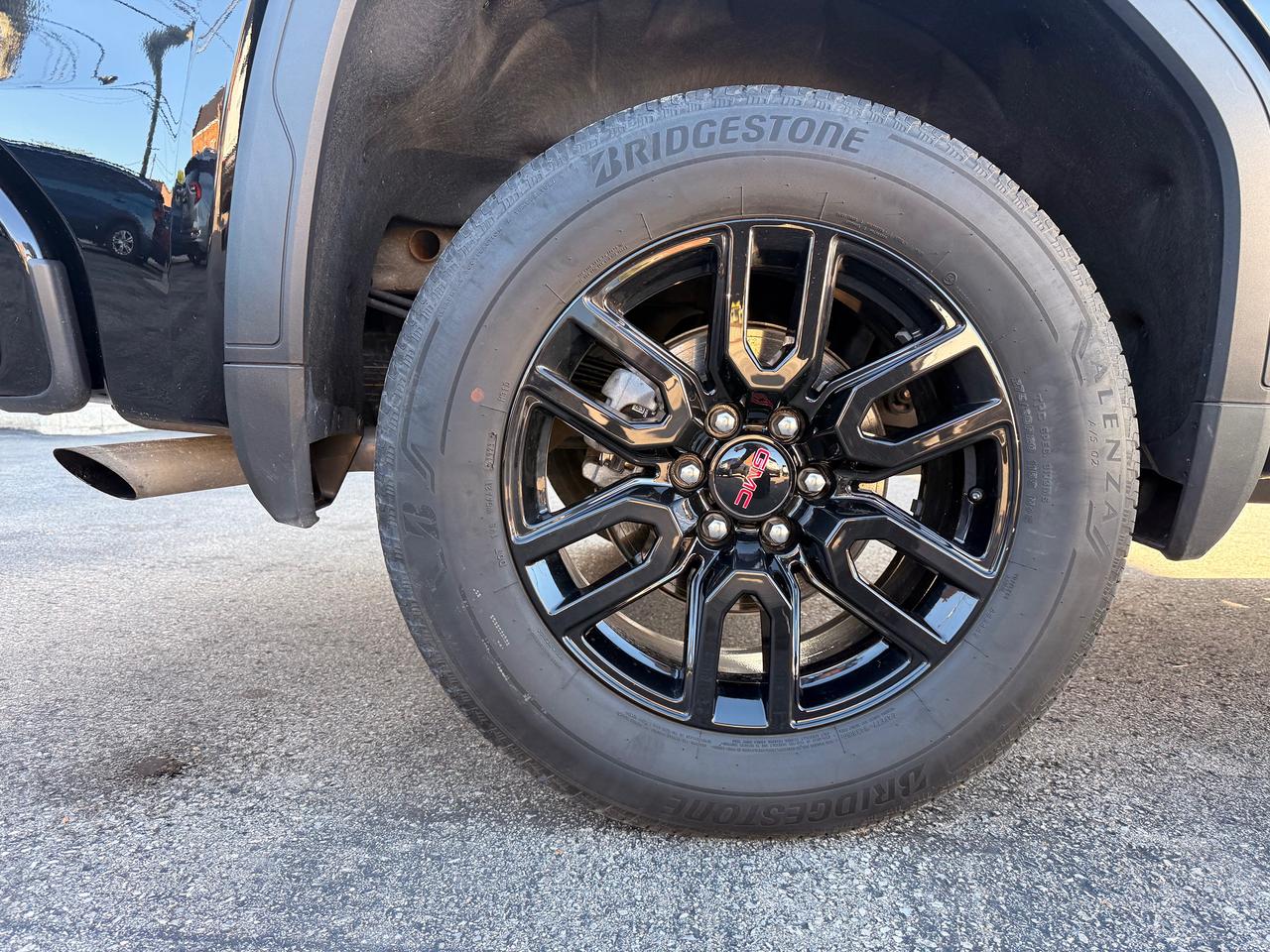 2024 GMC Sierra 1500 ELEVATION Photo