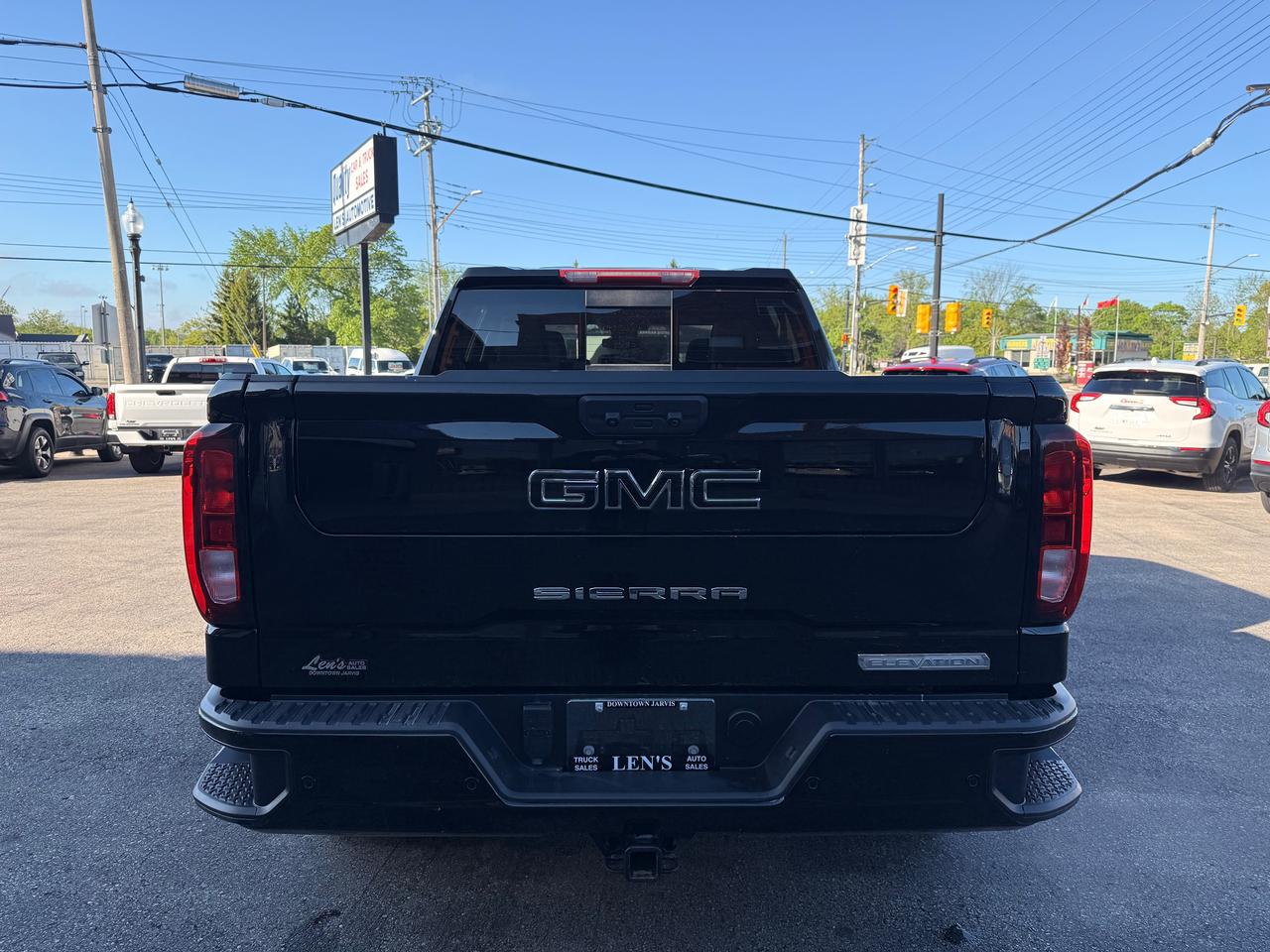 2024 GMC Sierra 1500 ELEVATION Photo