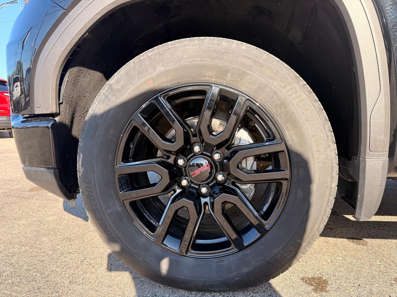 2024 GMC Sierra 1500 ELEVATION Photo