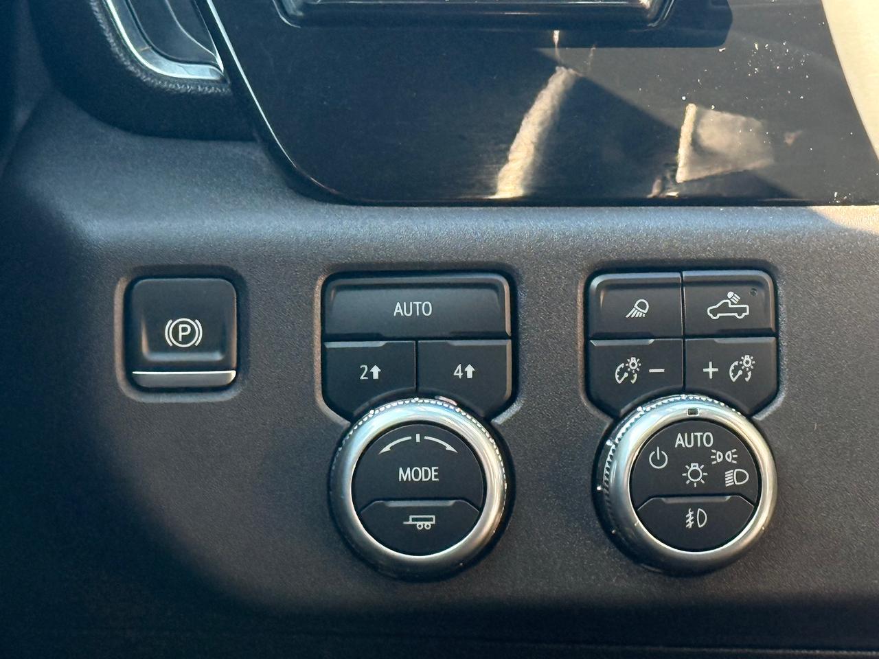 2024 GMC Sierra 1500 ELEVATION Photo
