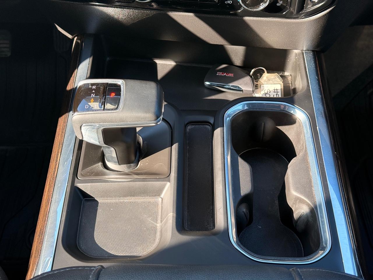 2024 GMC Sierra 1500 ELEVATION Photo