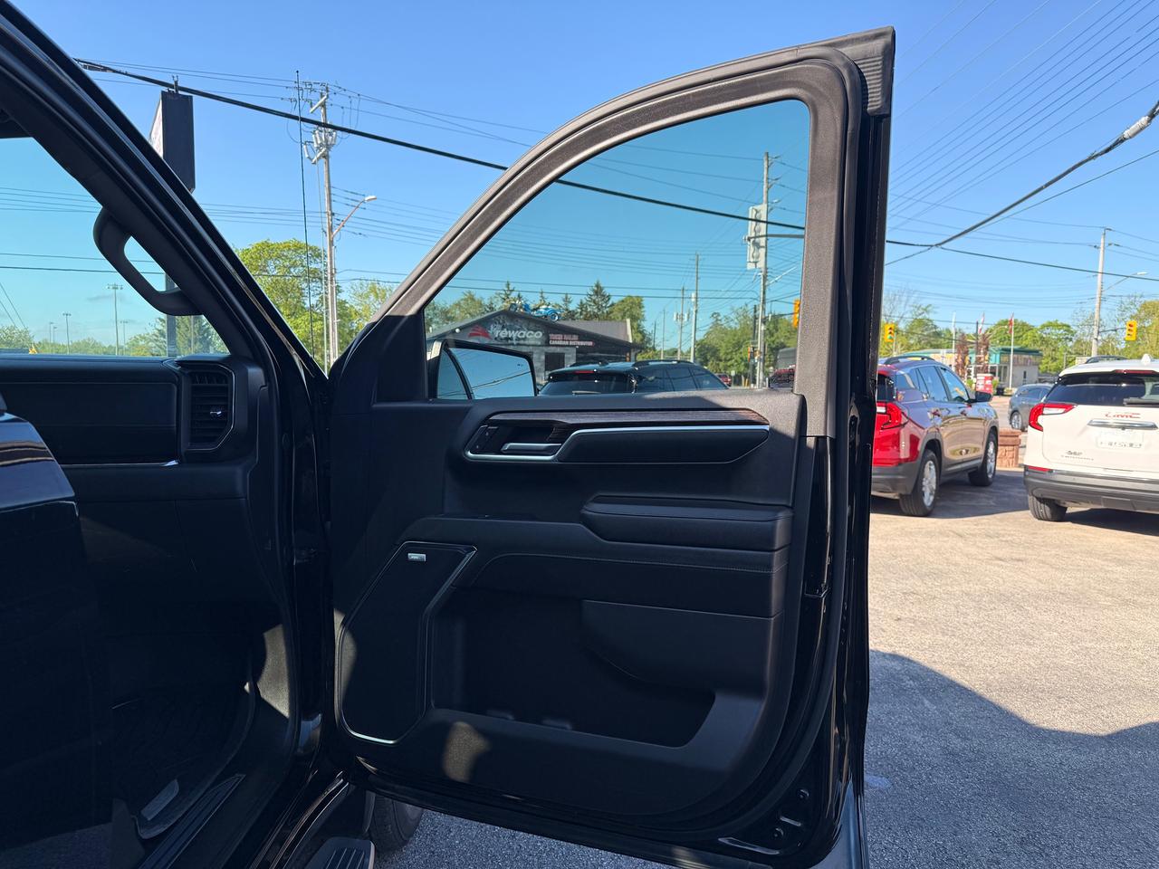 2024 GMC Sierra 1500 ELEVATION Photo