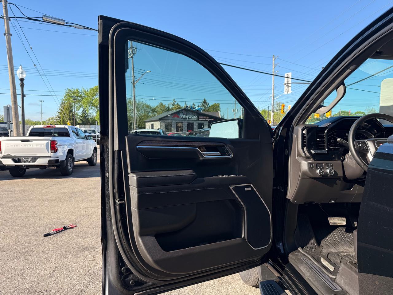 2024 GMC Sierra 1500 ELEVATION Photo