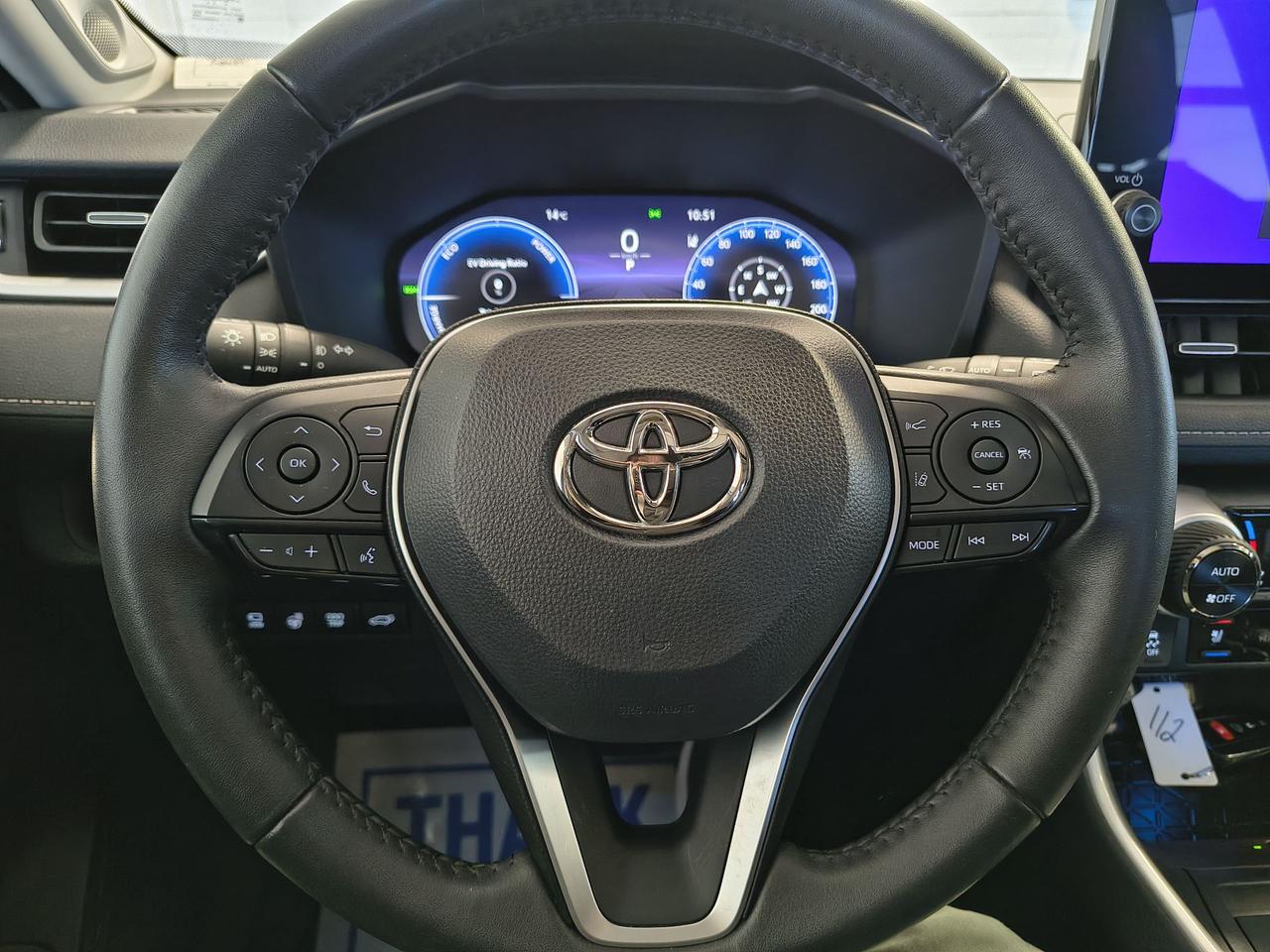 2024 Toyota RAV4 Hybrid Limited Photo0