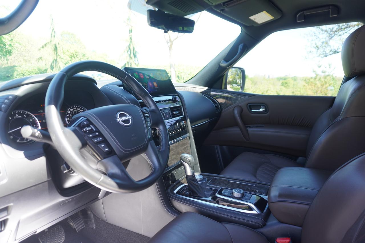 2021 Nissan Armada PLATINUM/ 1 OWNER/ NO ACCIDENTS/ 7 PASSENGER/DVD'S Photo