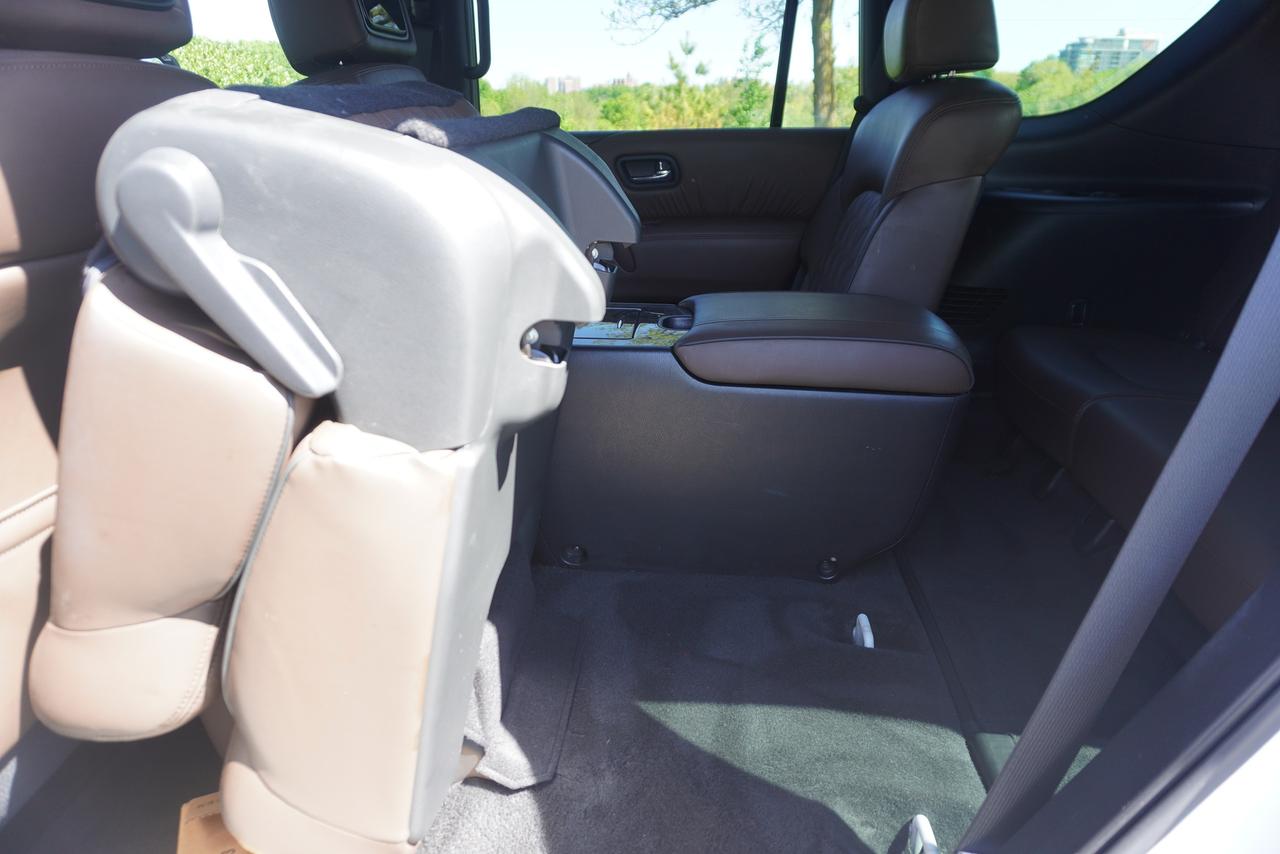 2021 Nissan Armada PLATINUM/ 1 OWNER/ NO ACCIDENTS/ 7 PASSENGER/DVD'S Photo