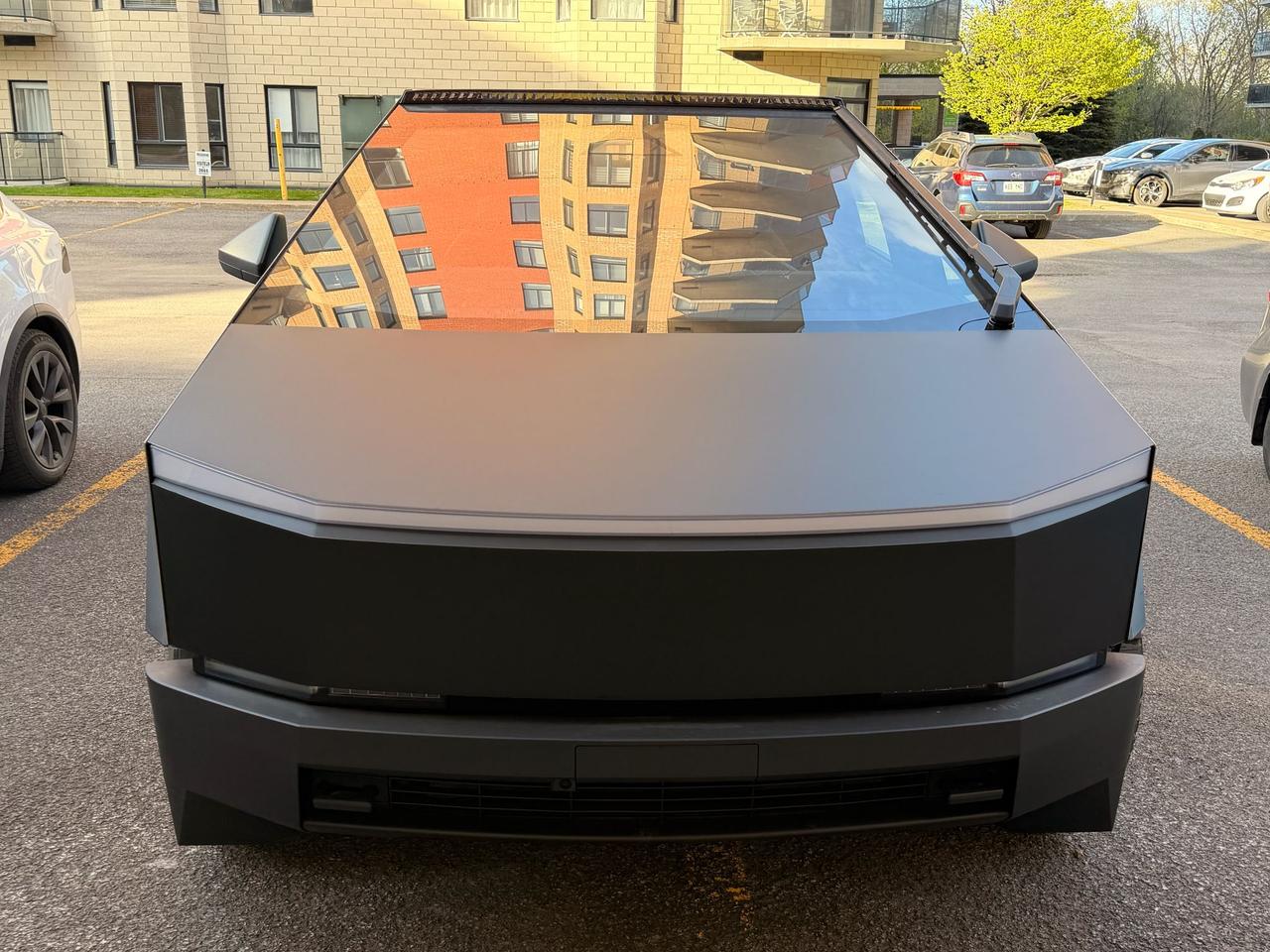 2024 Tesla Cybertruck Cyberbeast| CLEAN CARFAX| NO ACCIDENTS | Photo0