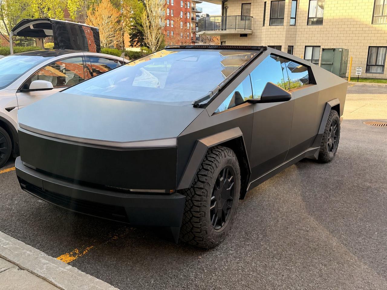 2024 Tesla Cybertruck Cyberbeast| CLEAN CARFAX| NO ACCIDENTS | Photo