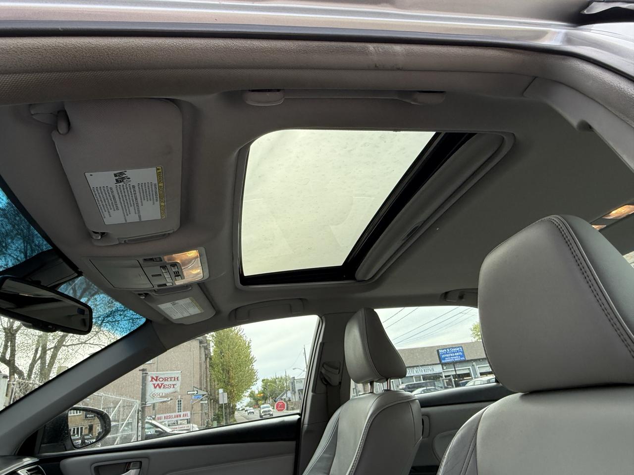 2017 Toyota Camry XLE Photo
