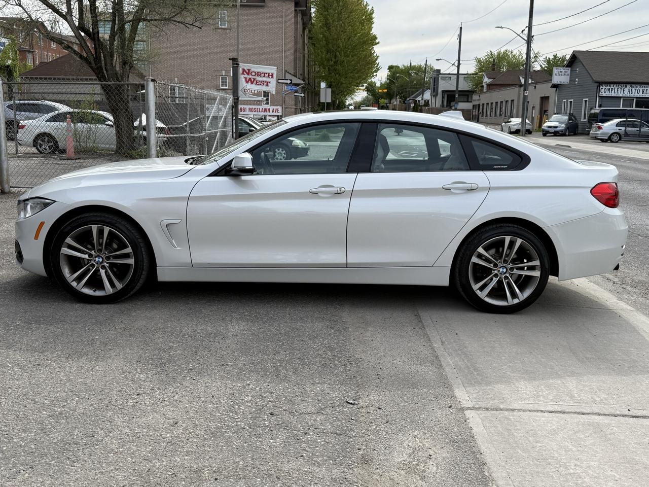 2017 BMW 4 Series 430i xDrive Photo