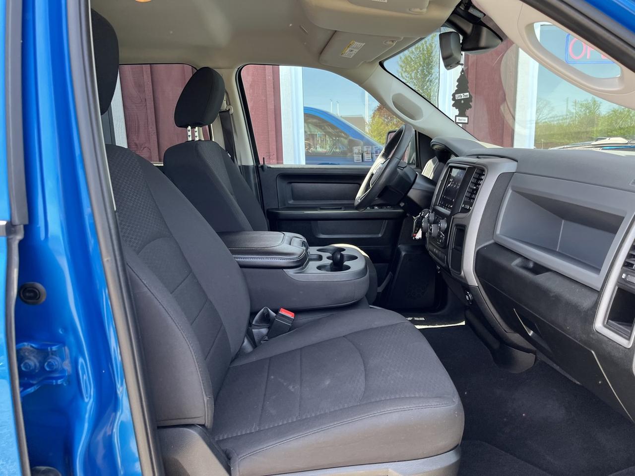 2020 RAM 1500 Classic SLT ~CLEAN CARFAX!~ Photo