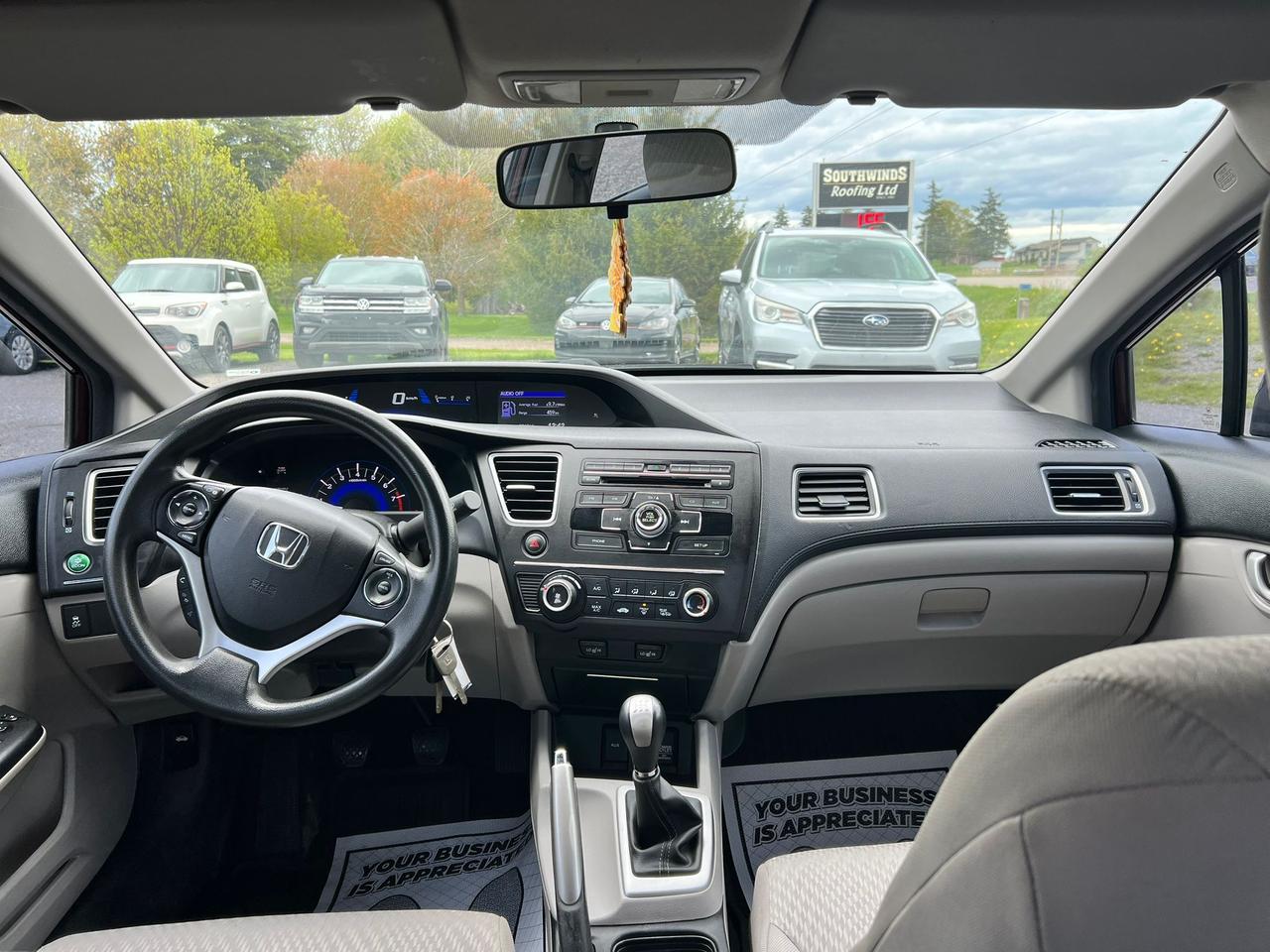 2014 Honda Civic 4dr Man LX CERTIFIED Photo