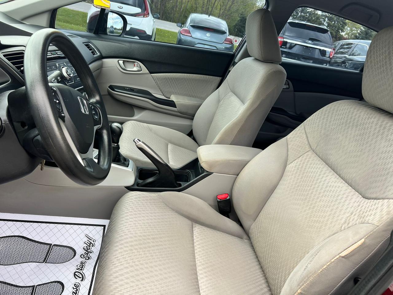 2014 Honda Civic 4dr Man LX CERTIFIED Photo