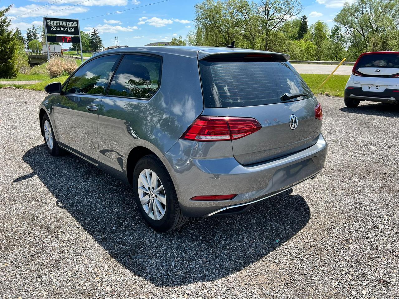 2018 Volkswagen Golf Trendline 3-door Manual CERTIFIED Photo