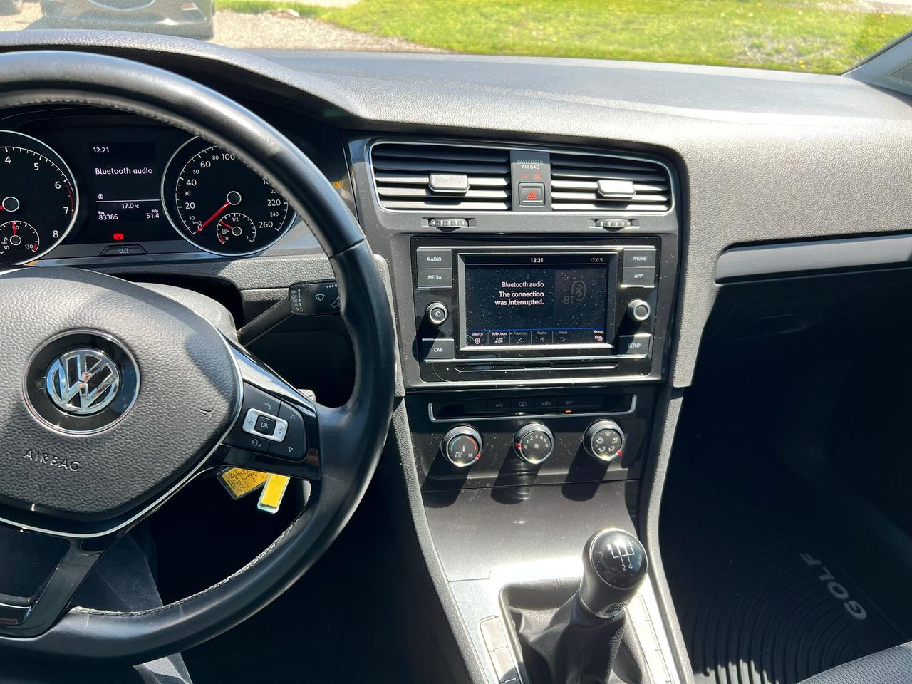 2018 Volkswagen Golf Trendline 3-door Manual CERTIFIED Photo