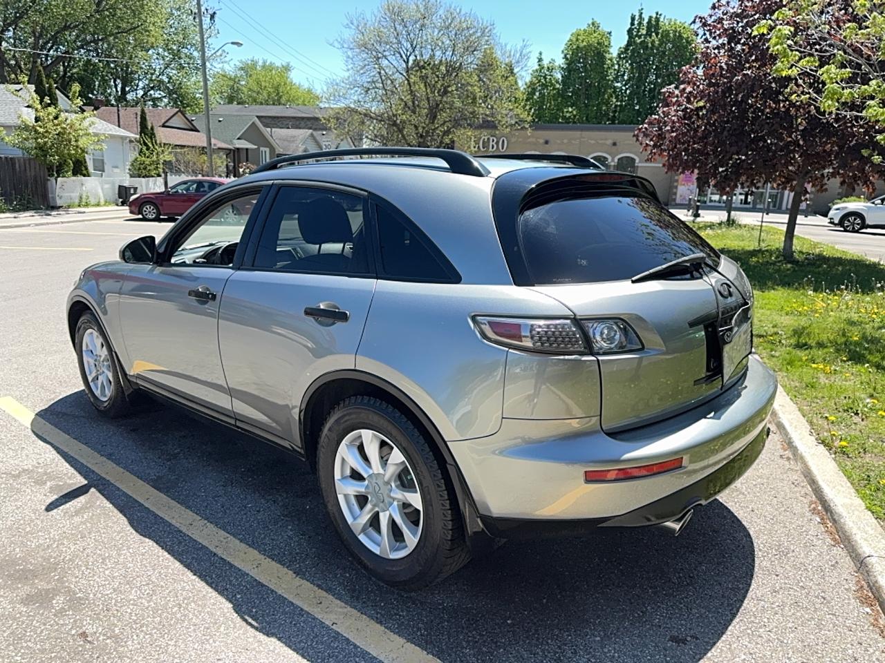 2006 Infiniti FX35  Photo2