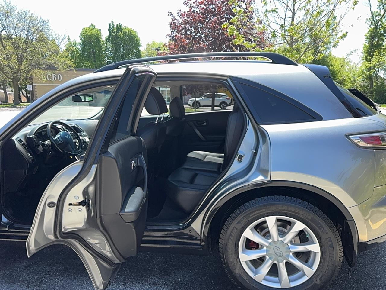 2006 Infiniti FX35  Photo