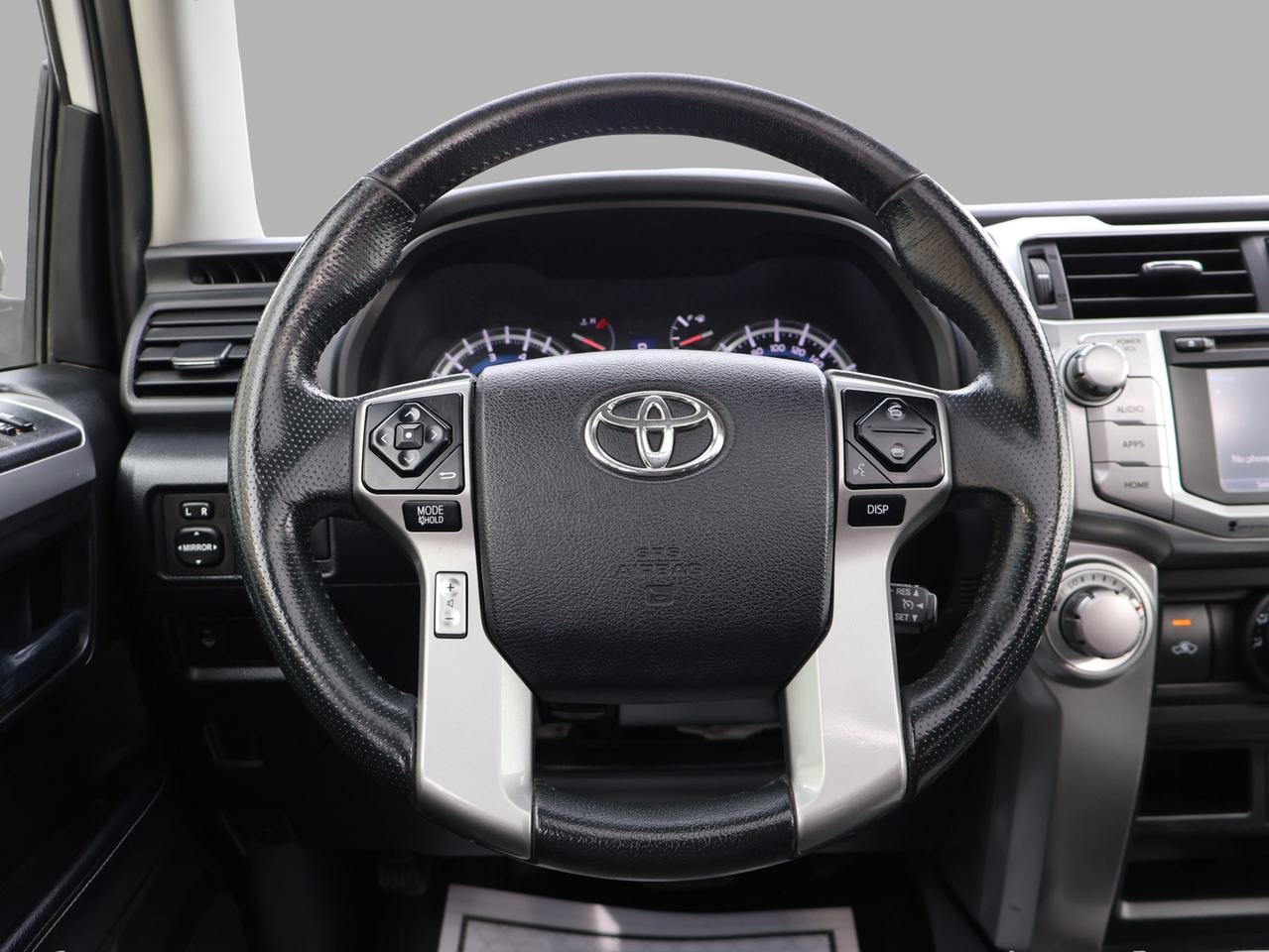 2018 Toyota 4Runner SR5 4WD CERTIFIED *ACCIDENT FREE*7 SEATS* CAMERA NAV BLUETOOTH LEATHER HEATED SEATS SUNROOF CRUISE ALLOYS Photo