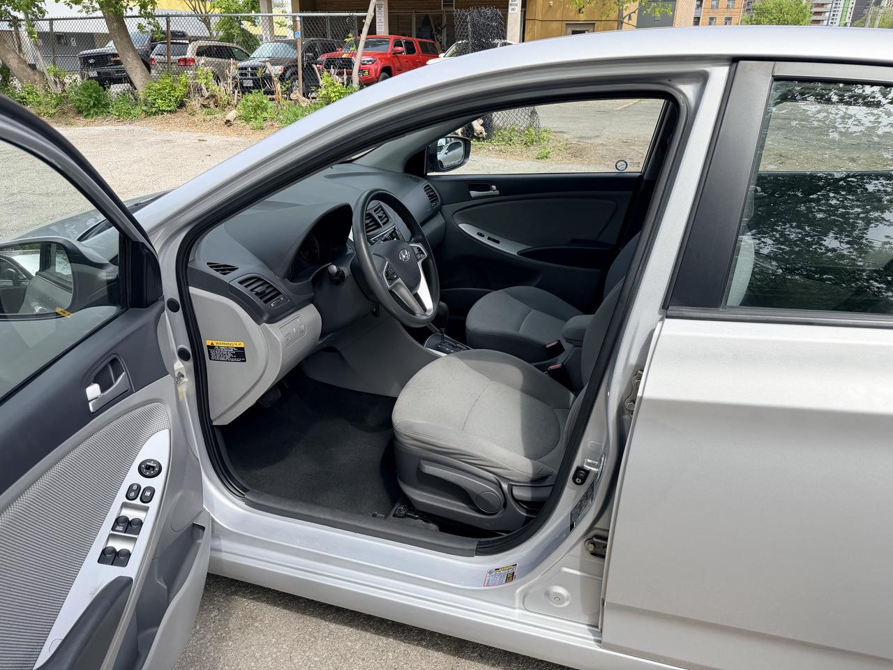 2012 Hyundai Accent SEDAN | A/C | CLEAN CARFAX Photo
