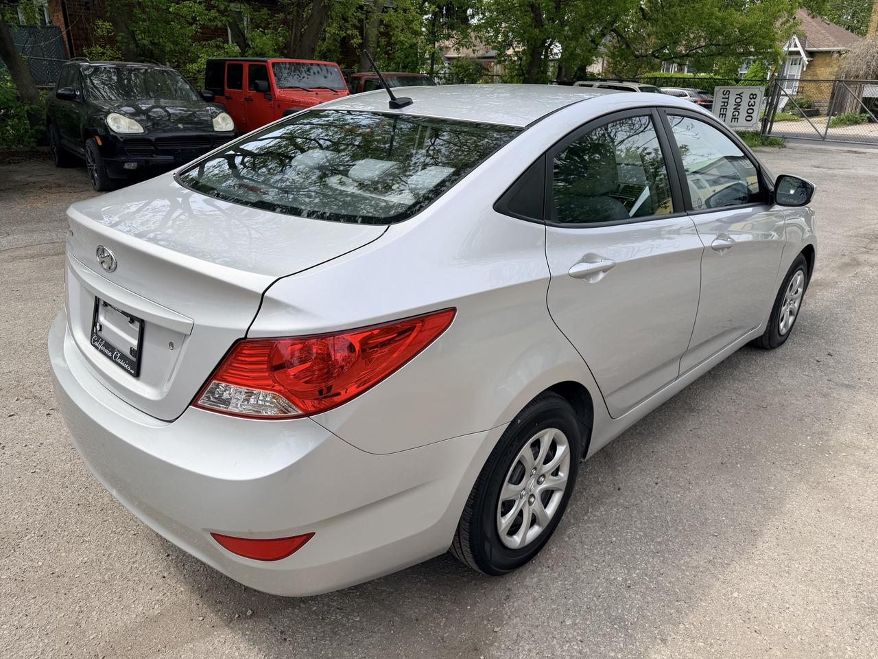 2012 Hyundai Accent SEDAN | A/C | CLEAN CARFAX Photo