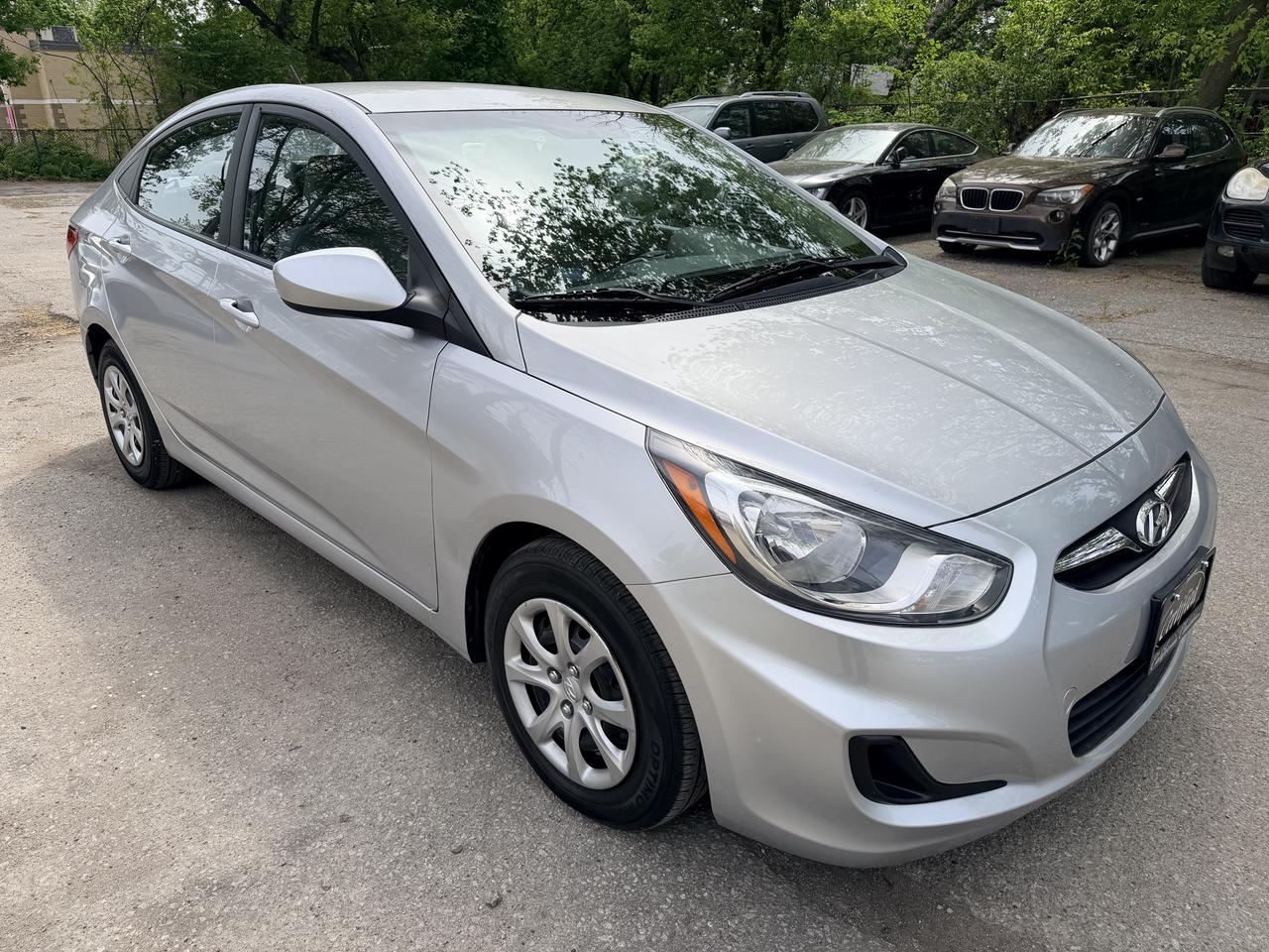 2012 Hyundai Accent SEDAN | A/C | CLEAN CARFAX Photo