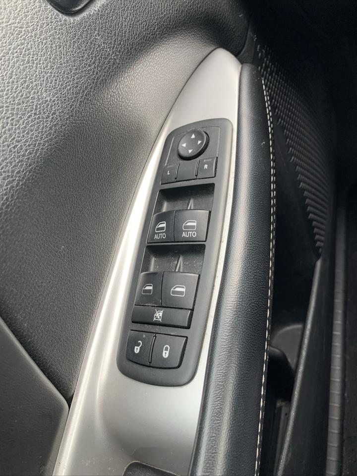 2013 Dodge Journey R/T Photo13