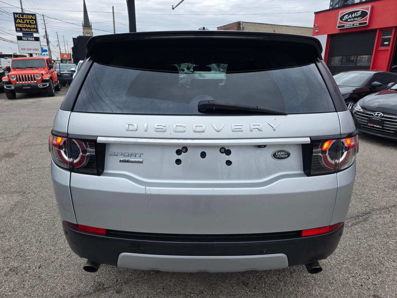 2015 Land Rover Discovery Sport HSE Luxury 4WD Photo