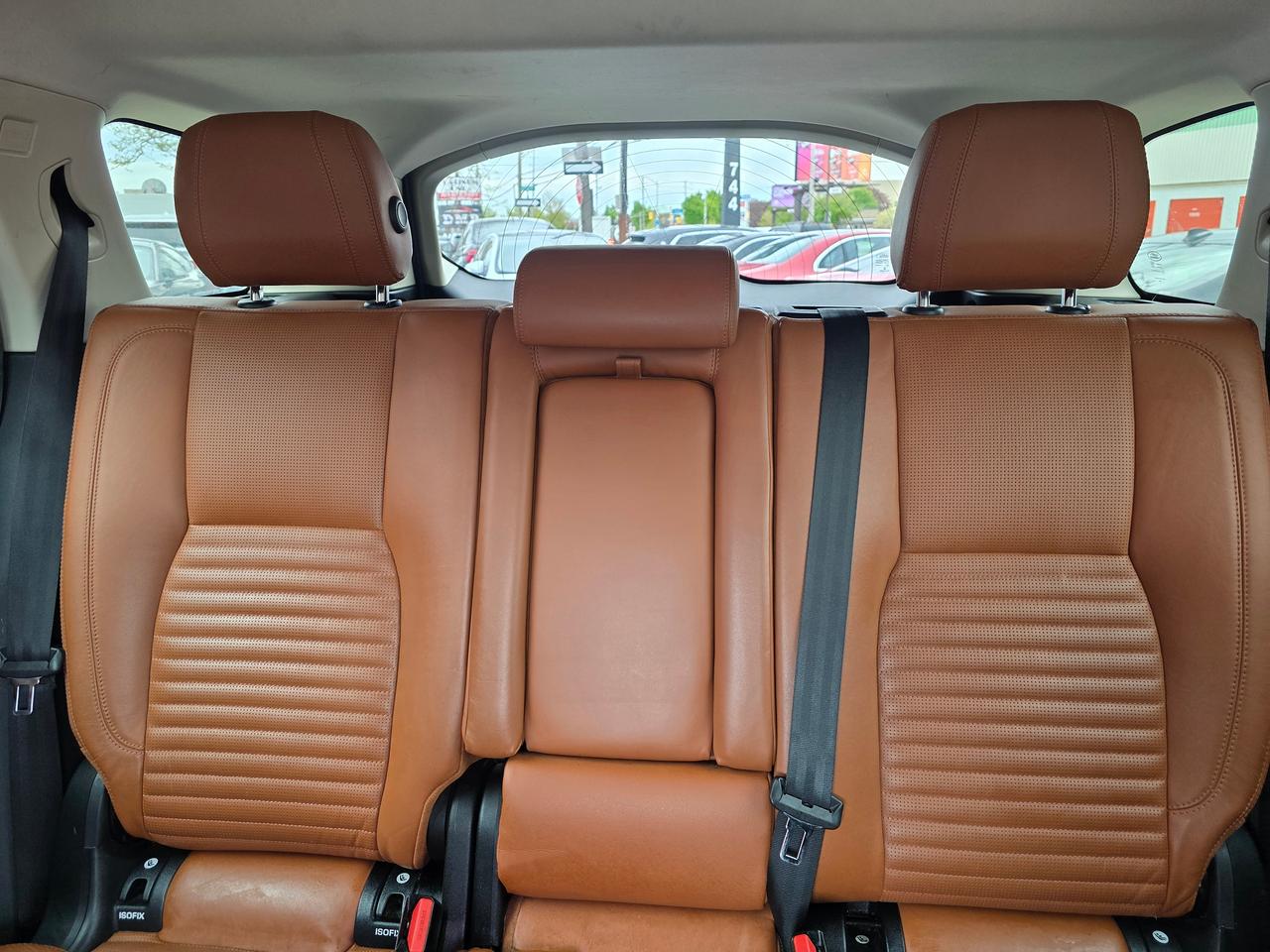2015 Land Rover Discovery Sport HSE Luxury 4WD Photo