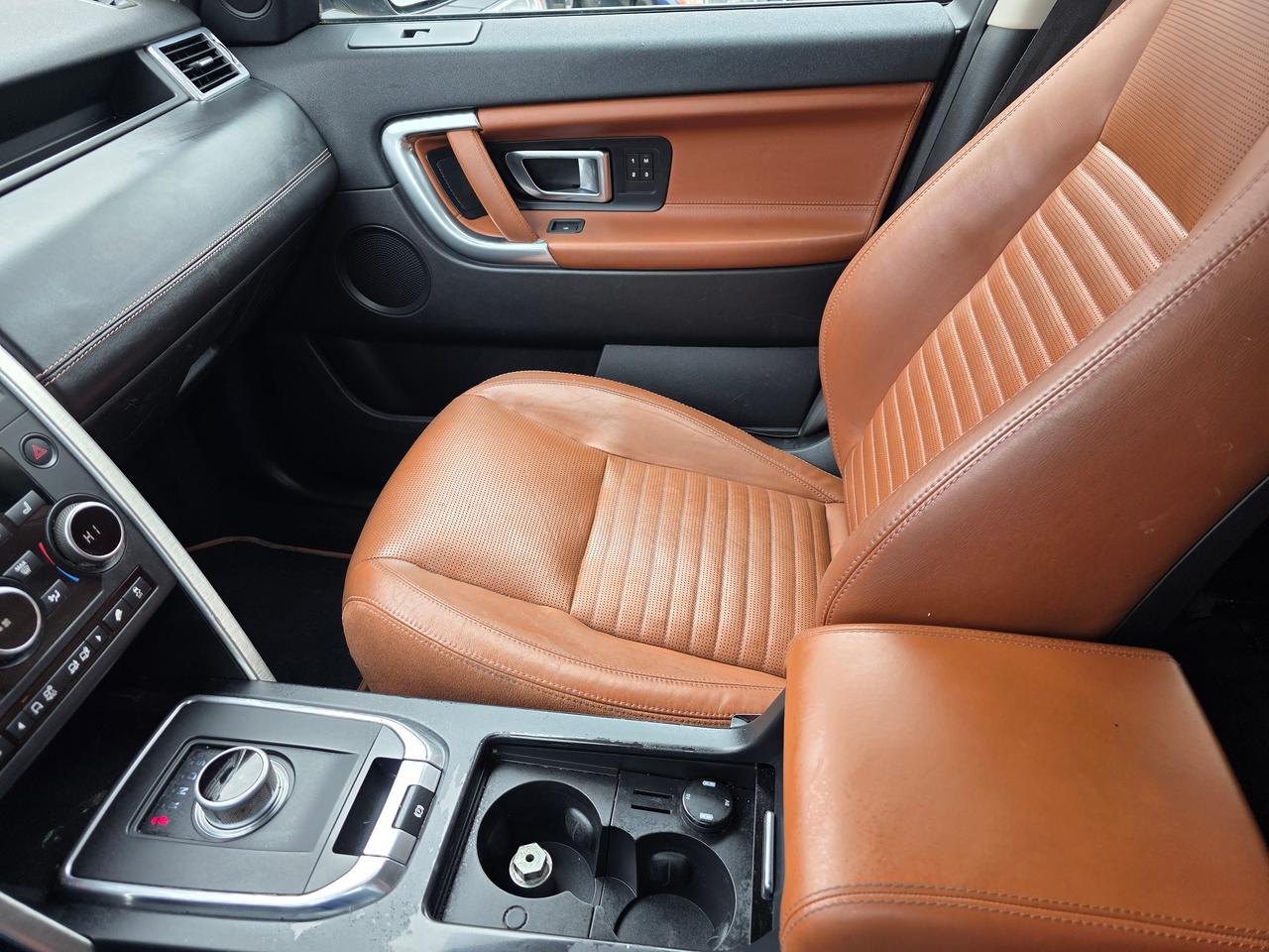 2015 Land Rover Discovery Sport HSE Luxury 4WD Photo