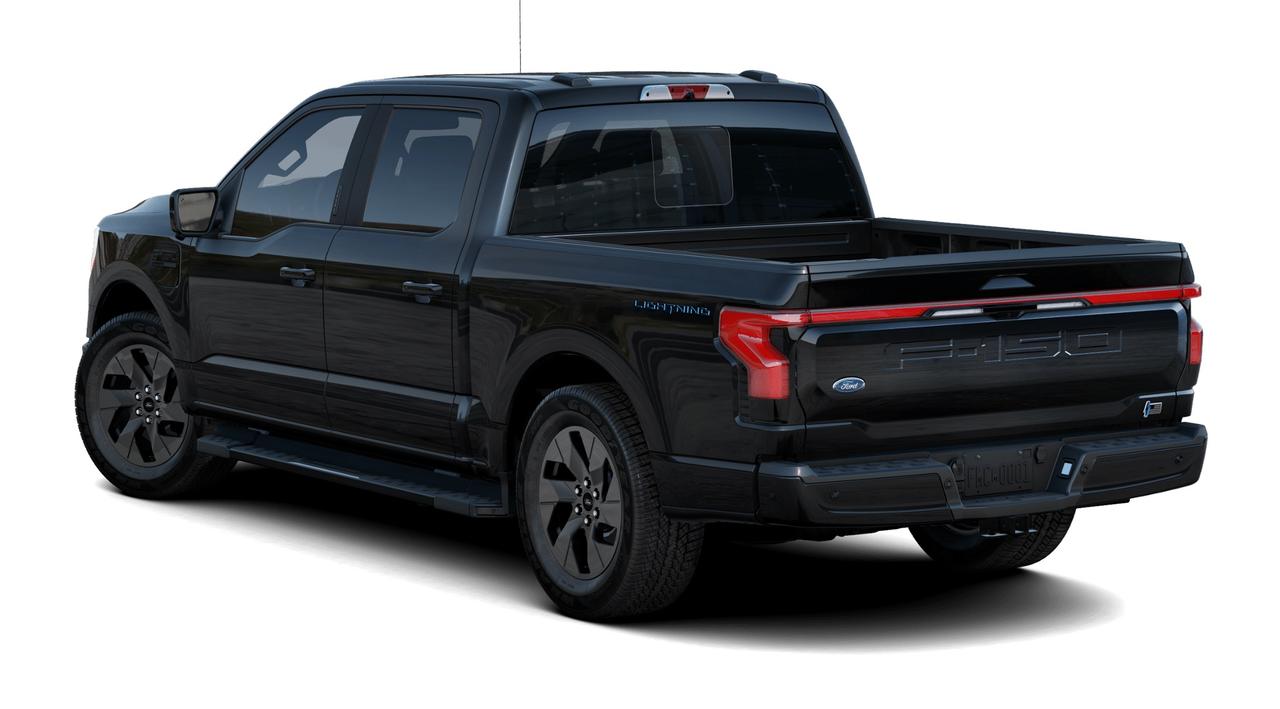 2023 Ford F-150 Lariat 4WD SuperCrew 5.5' Box Photo1
