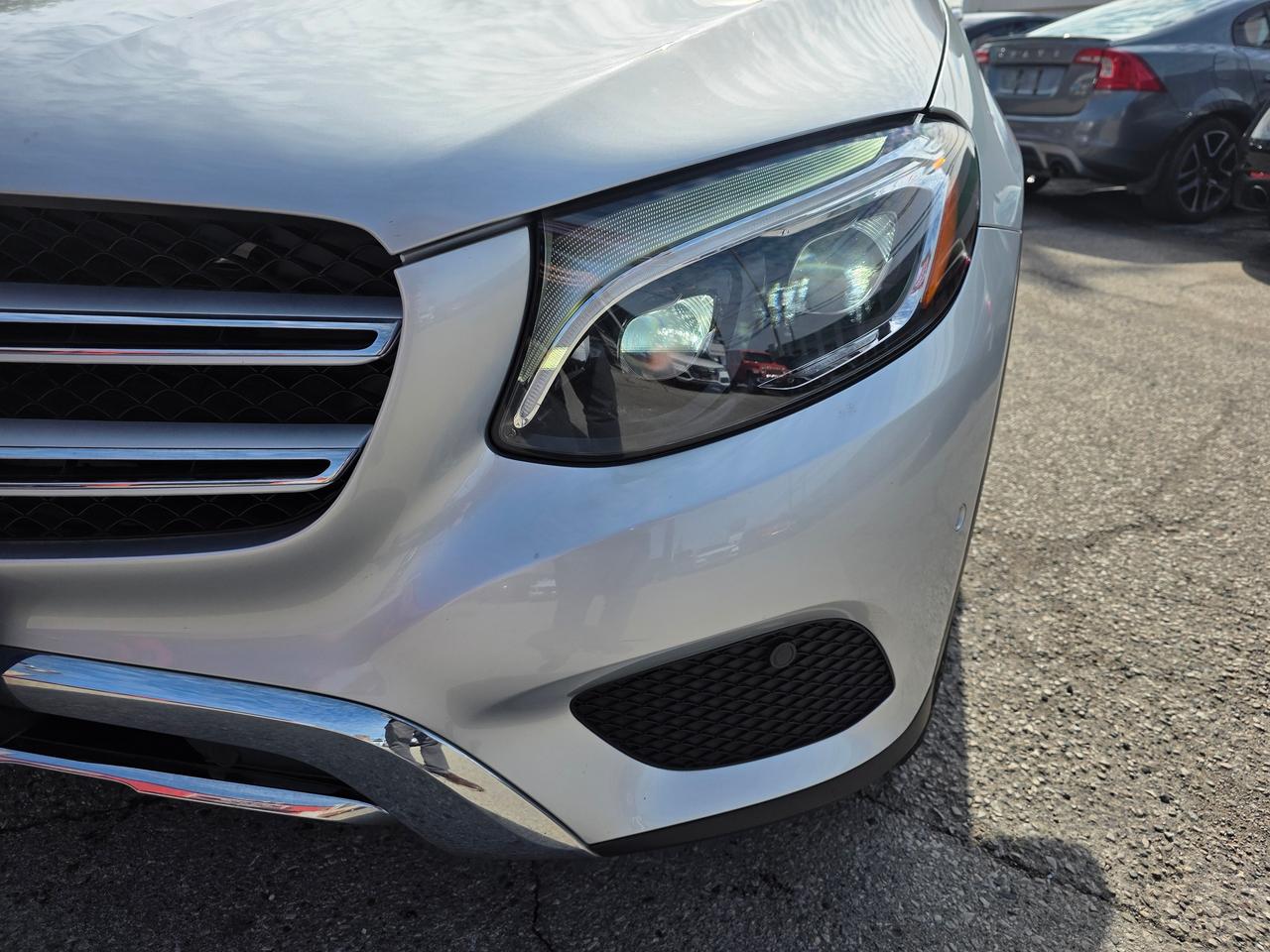 2016 Mercedes-Benz GLC-Class GLC 300 4Matic Photo